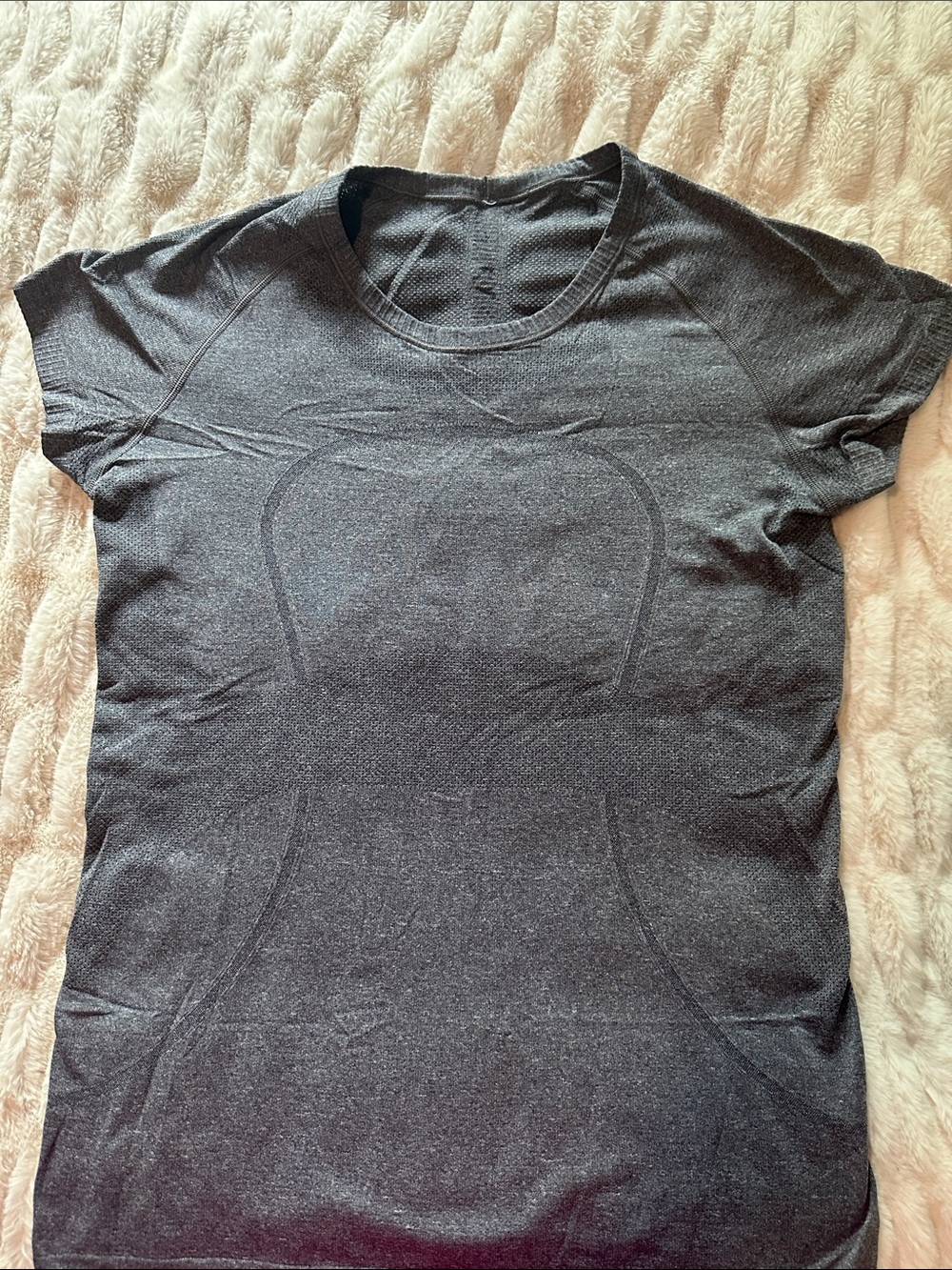 Lululemon Swiftly Seamless Short-Sleeve Workout Tee - Charcoal Gray size 12 - Picture 2 of 6